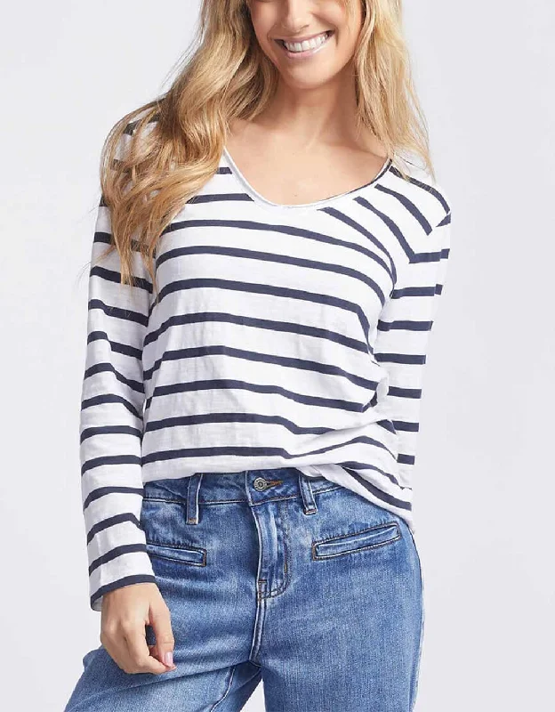 Ruffled Women Dress with Multiple Layers for a Playful and Girly StyleOriginal V-Neck Long Sleeve T-Shirt - Navy/White Stripe