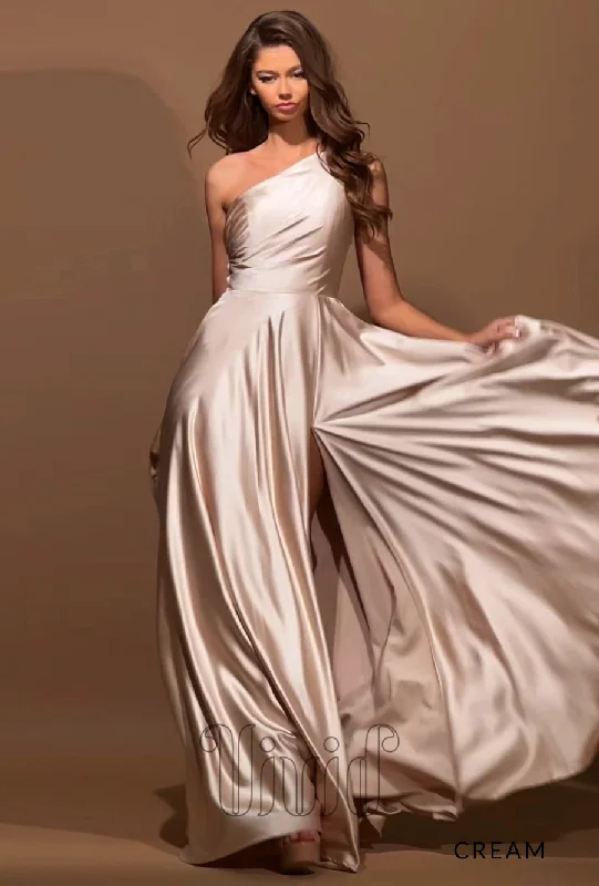 Backless Women Dress for a Sexy and Alluring Look at Evening EventsCalypso Gown