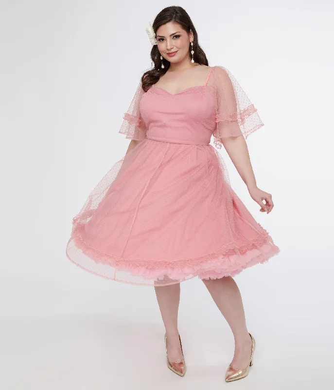 Ruffled Women Dress with Multiple Layers for a Playful and Girly StyleUnique Vintage Plus Size 1950s Rose Ruffle Sweetheart Swing Dress