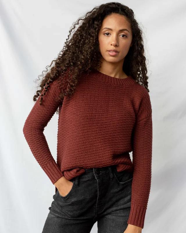 Hand - Knitted Women Sweater with Artisanal CharmOrganic Cotton Crew Sweater