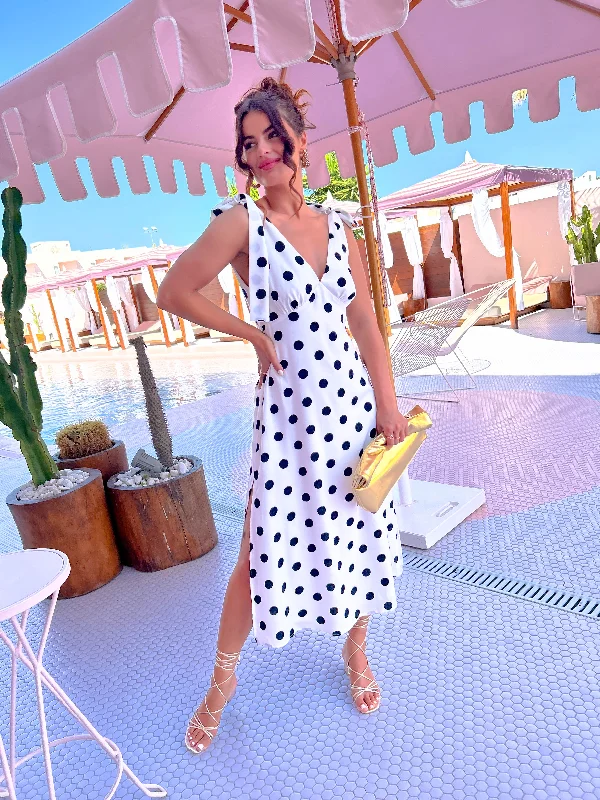 Maxi Women Dress with Floral Print for a Bohemian VibeMaxi Women Dress with Floral Print for a Bohemian VibeHot Spot - White Polka Dot Maxi Dress