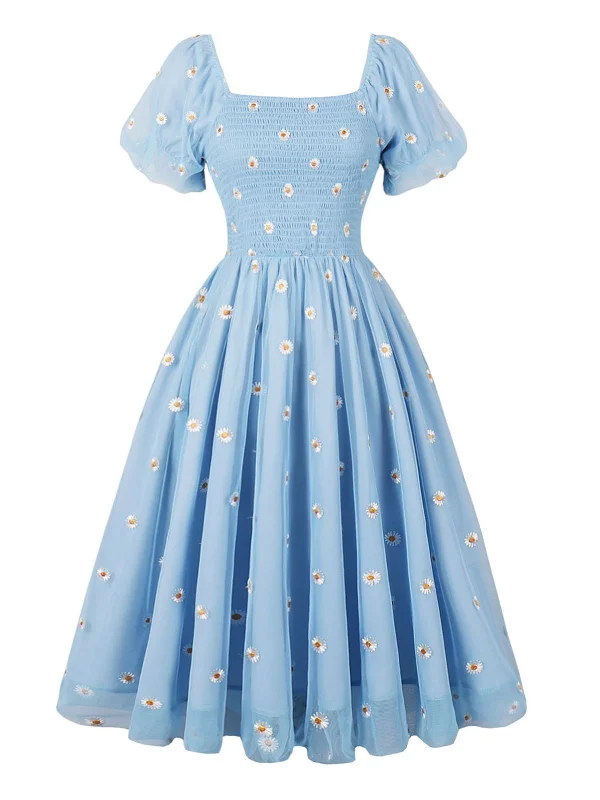 Mermaid - Style Women Dress with a Fitted Silhouette for Special OccasionsMermaid - Style Women Dress with a Fitted Silhouette for Special OccasionsLight Blue 1950s Cap Sleeve Daisy Dress