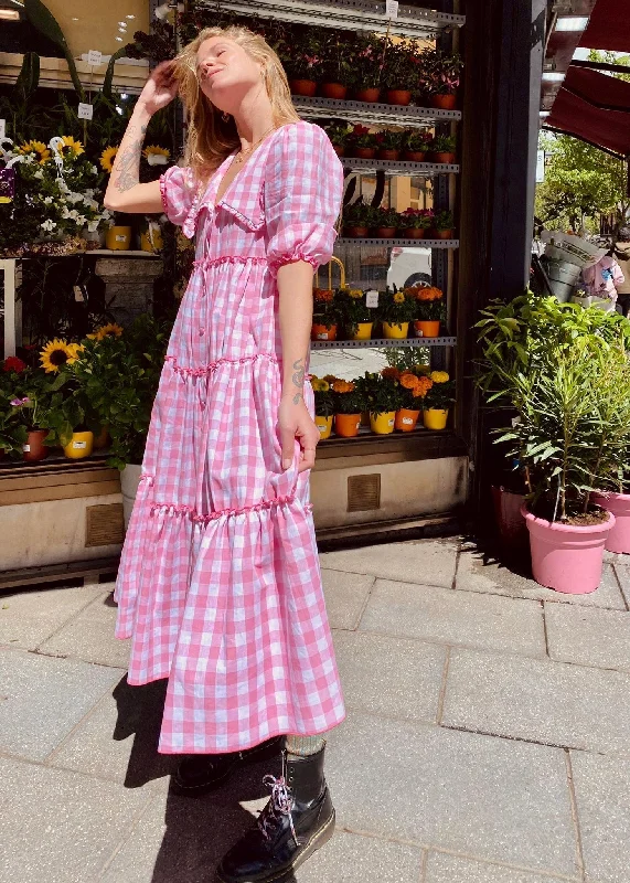 Wrap - Style Women Dress with Adjustable Fit for All Body TypesWrap - Style Women Dress with Adjustable Fit for All Body TypesTrifle buttoned down midi dress - pink macro gingham