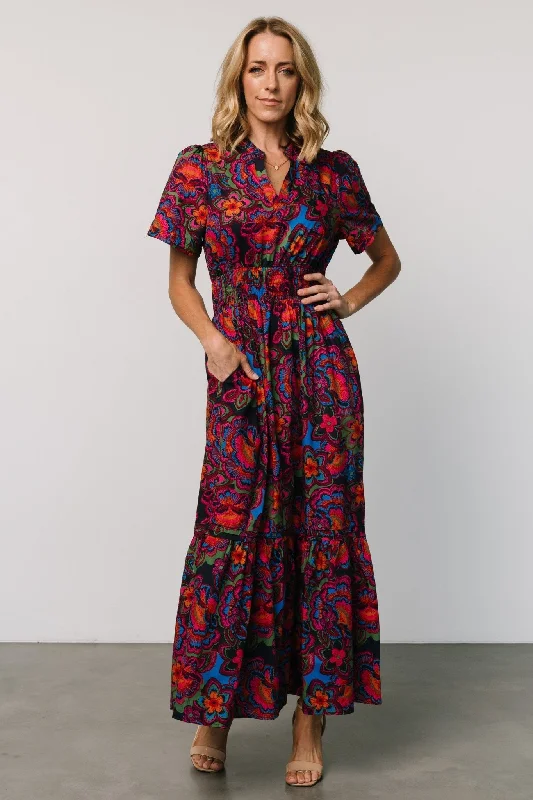 Halter Neck Women Dress to Show Off the Shoulders and NecklineHalter Neck Women Dress to Show Off the Shoulders and NecklineVera Maxi Dress | Midnight Fuchsia Print