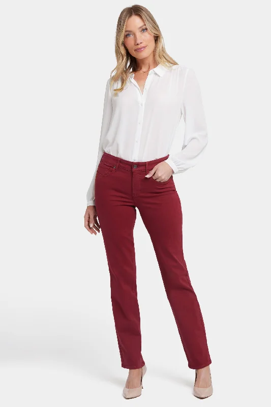 Plus - size women jeans for a comfortable and stylish fitMarilyn Straight Jeans - Wild Currant