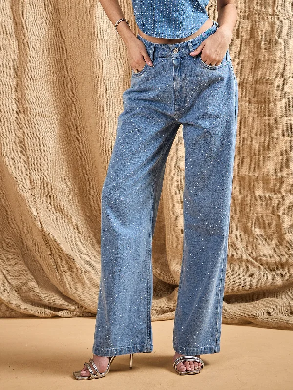 Acid - wash women jeans with a retro finishWomen Blue Washed Stud Work Straight Fit Jeans