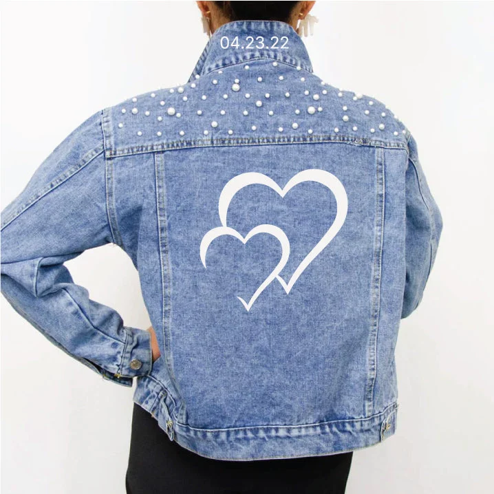 Denim Top with a Collared Neckline for a Preppy Style(Blue Pearl) Hearts Denim Jacket