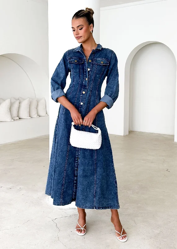 Shift Women Dress with a Simple and Classic Design for Everyday WearCantrell Denim Maxi Dress - Mid Blue