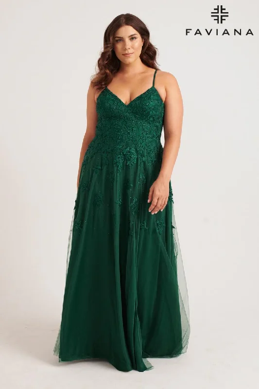 Plus Size Women Dress with a Flattering A - Line Cut for Comfort and StyleFaviana Plus Sizes Dress 9552