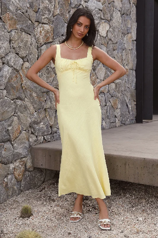 Backless Women Dress for a Sexy and Alluring Look at Evening EventsLemon Squeeze Maxi Dress Yellow